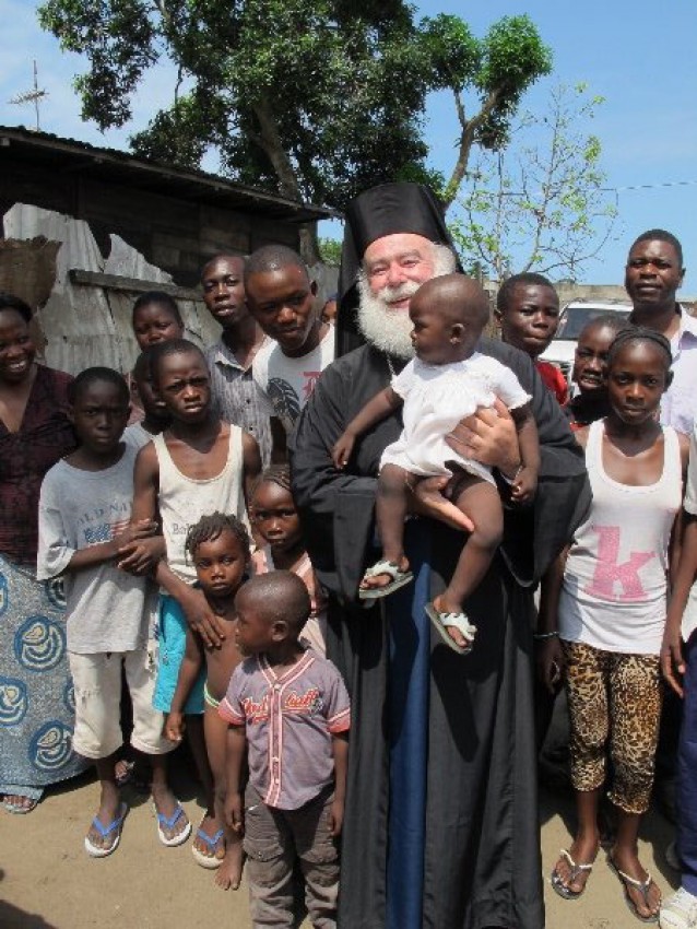 Патриарх с юными православными конголезцами
