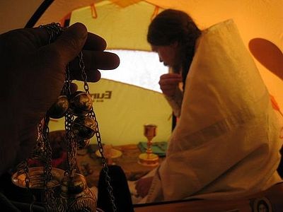 «Спасайся на горе»