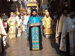 Cross procession with Relics of St. Spyridon takes place on Corfu in commemoration of liberation from Hagarenes