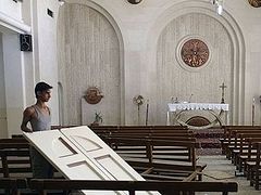  Militants intend to destroy all churches in the seized city of Mosul in northern Iraq