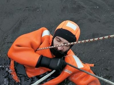 Спасатели в рясах