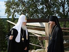 Patriarch Kirill visits sketes of the Solovetsky Monastery