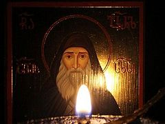 В Грузии обильно мироточит икона преподобноисповедника Гавриила (Ургебадзе) (ВИДЕО)