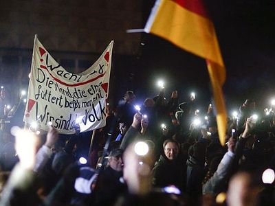 Манифестации в Германии и Дании: против исламизации Европы и за союз с Россией