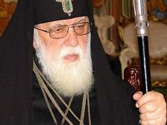 Patriarch Ilia of Georgia: don’t evict people from houses because of the debt