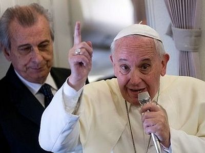 Папа Франциск: «Католики не должны плодиться, как кролики»