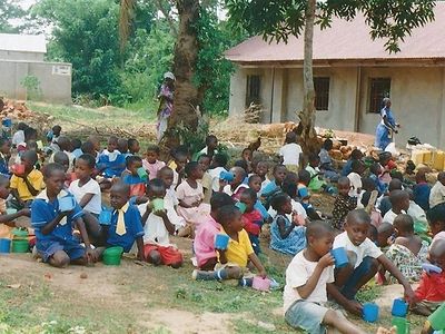 Православная благотворительная служба строит в Уганде школу