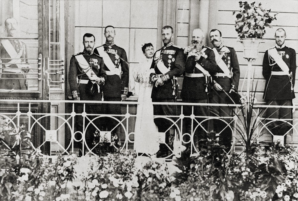 Русской Императорское Семейство в Петергофе. 1901 г.