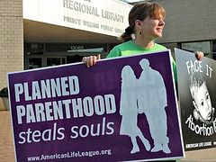 New US House and Senate Bills Aim to Temporarily Defund Planned Parenthood After Scandal