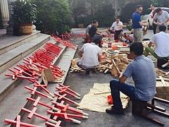 Chinese Catholics and Protestants Unite in 'Carry Crosses Everywhere' Campaign to Protest Massive Government Crackdown on Churches