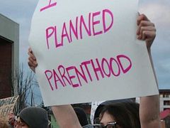 Planned Parenthood Loses Its Funding in New Hampshire and Alabama