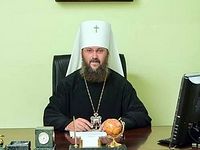 Как должен вести себя священник в миру