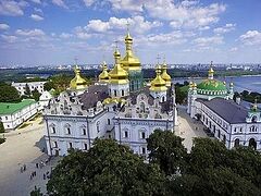 Петиция против переподчинения Киево-Печерской Лавры «Киевскому патриархату» получила массовую поддержку