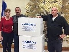 Greek church sends boxes to Syrian refugees