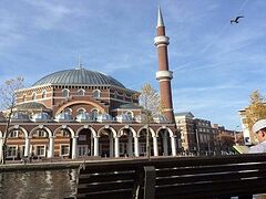 Turks building a mosque in Amsterdam called 