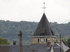 Islamists attack French church, slit priest's throat