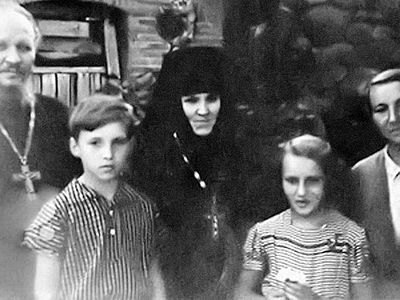 Опубликованы редкие снимки Патриарха Кирилла и его родственников (+ФОТО)