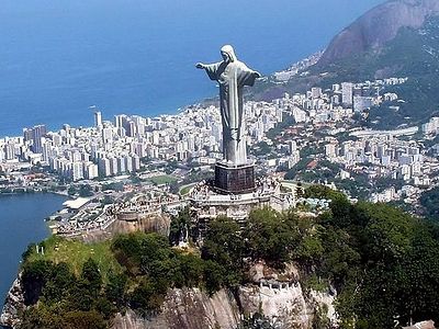 В Бразилии начат сбор средств на реставрацию статуи Христа Спасителя ...