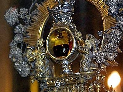 Отсутствие чуда святого Януария в Неаполе встревожило католиков