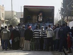 3,500 Syrians receive humanitarian aid from Russia in one day