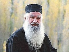 Well-known theologian Archpriest Theodore Zisis ceases commemoration of Metropolitan of Thessaloniki