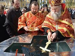 Празднование иконы «Живоносный Источник» в Лавре