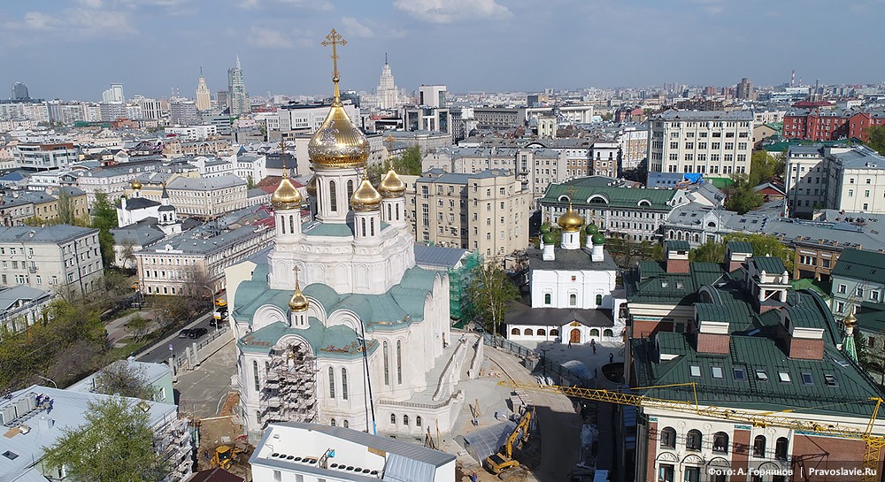 Храм в честь Воскресения Христова и Новомучеников и Исповедников Церкви Русской