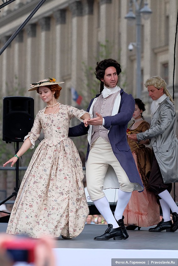 Танцы XVIII века