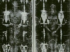 Shroud of Turin bears blood of torture victim according to latest research