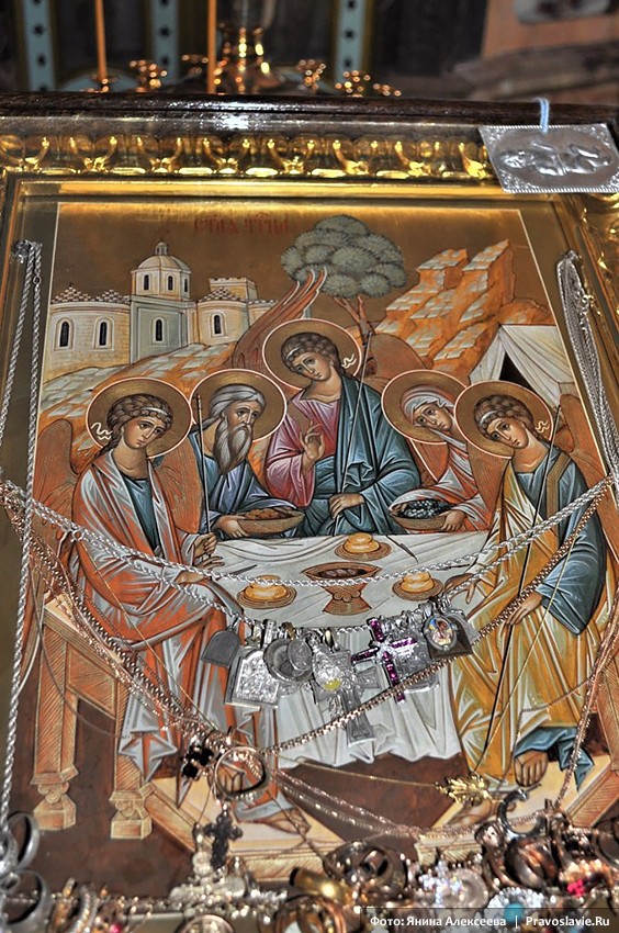 Подворье Русской духовной миссии во имя Святых Праотцев в Хевроне. Икона «Посещение праотца Авраама тремя Ангелами»
