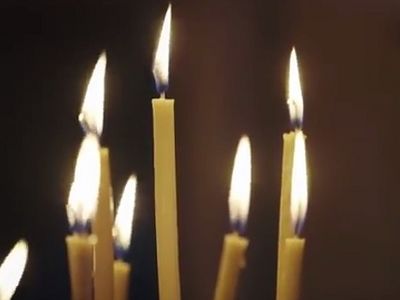 Уроки православия. Зачем в храме свечи? (ВИДЕО)