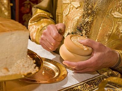 Как усопшие заступились за пьющего священника