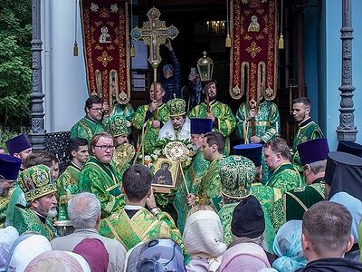 30-летие канонизации блаженной Ксении Петербургской молитвенно отметили в Северной столице