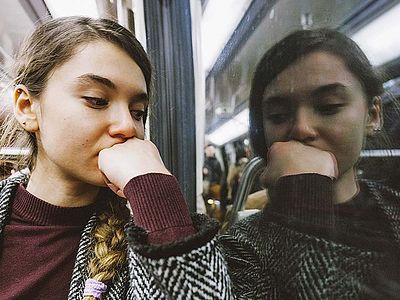 Загляните в лица людей
