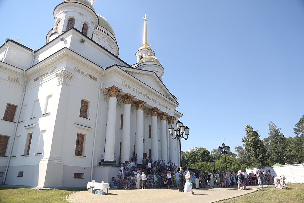 Новотихвинский монастырь в екатеринбурге фото