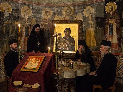 В Хиландаре молитвенно помянули мученичество святого царя Николая II