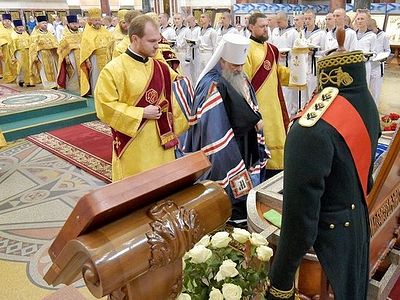 В День ВМФ России в Морском соборе Кронштадта молились перед мощами праведного воина Феодора Ушакова