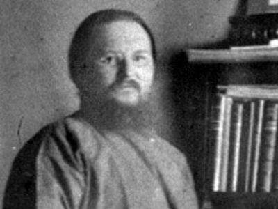 «Посылаю Вам листочки от иконы чудотворной Владимирской…»