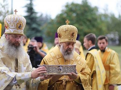 Десница святителя Спиридона Тримифунтского принесена в Тулу