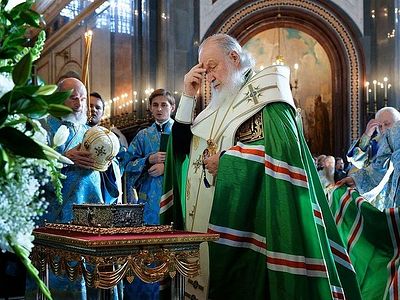 Святейший Патриарх Кирилл возглавил торжественную встречу мощей святителя Спиридона Тримифунтского в Москве