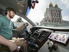 Orthodox Taxis Drive a Fine Line