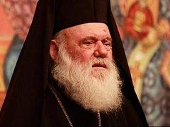 Greek Church under pressure from political, economic, diplomatic fields to recognize Ukrainian schismatics