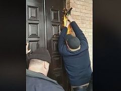 Schismatics dismantle doors to church where community voted to remain loyal to Orthodoxy (+ VIDEO)
