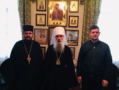 Православные верующие Черногории передали финансовую помощь общинам захваченных храмов Тернопольской епархии