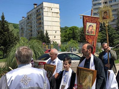 О крестном ходе на южной природе