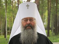 Митрополит Кирилл пр­извал екатеринбуржцев объединиться в молитве за храм и святое православие