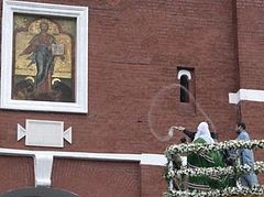 Revered Icon of the Savior Returned to Kremlin Tower