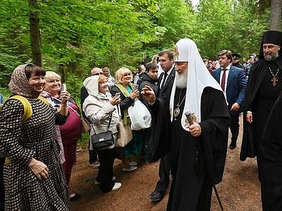 Состоялся визит Святейшего Патриарха Кирилла на острова Коневец и Валаам