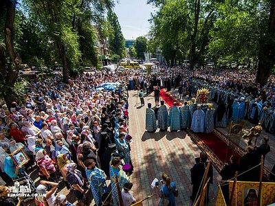 В Одессе прошел многотысячный крестный ход с чудотворной Касперовской иконой Божией Матери