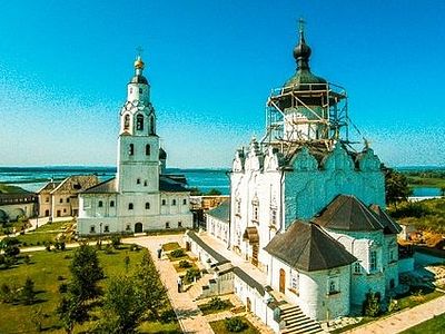 Начали действовать новые правила посещения Успенского собора Свияжского монастыря